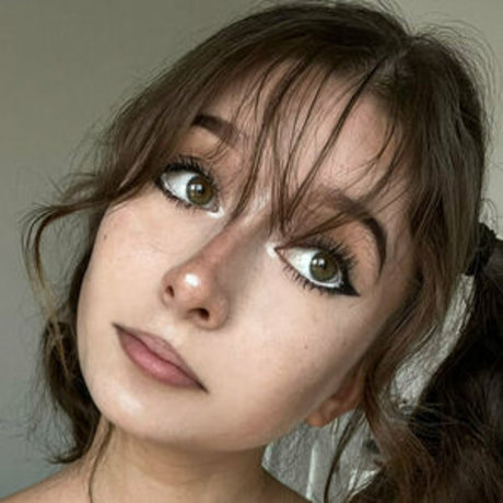 xyzaly model pretty photo