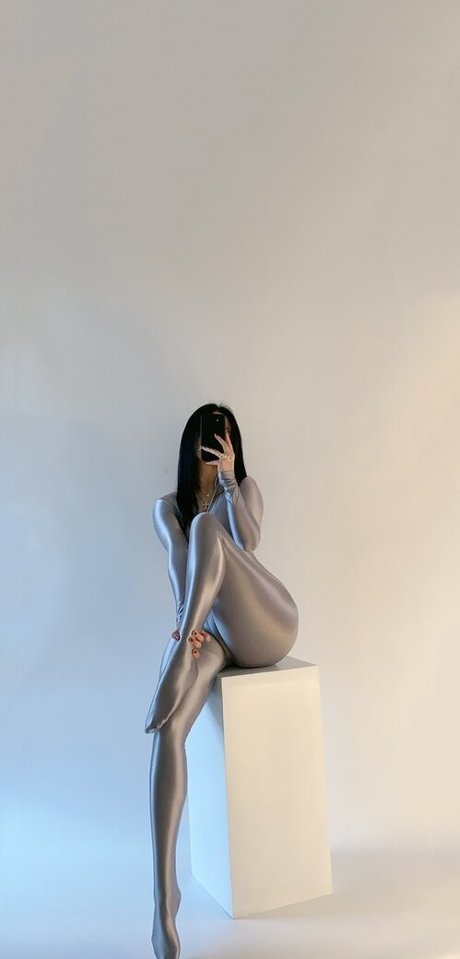 QianniuTT pornstar free pics