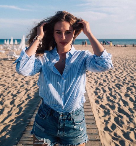 Sophia Florsch model art images