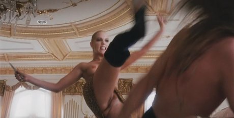 Elizabeth Berkley high quality model image