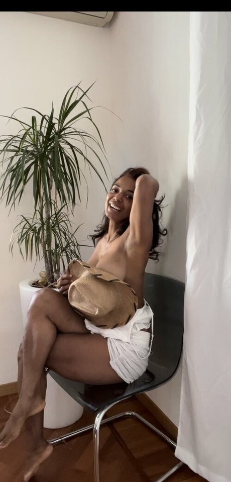 Rina Luna Rivera naked pornstar pictures