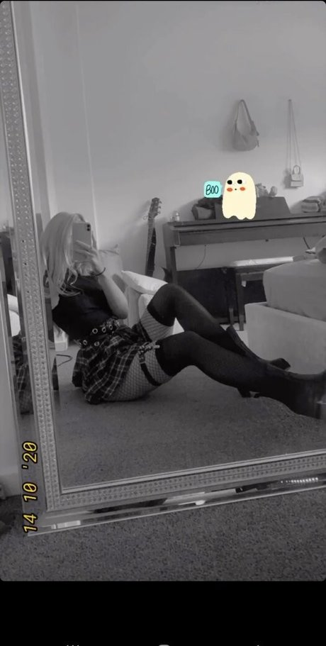 Rxbynx nude actress img