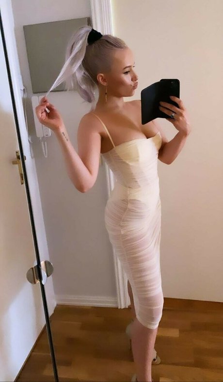 Sonyatheevil top actress gallery