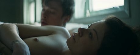 Tatiana Maslany pornstar nude pictures