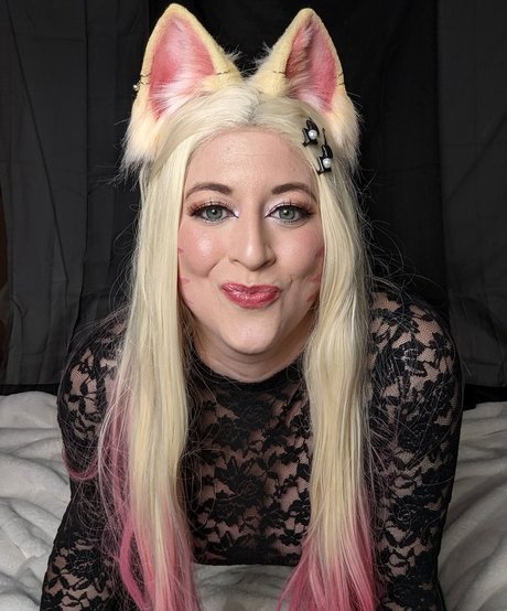 Lady Kitsune star high quality img