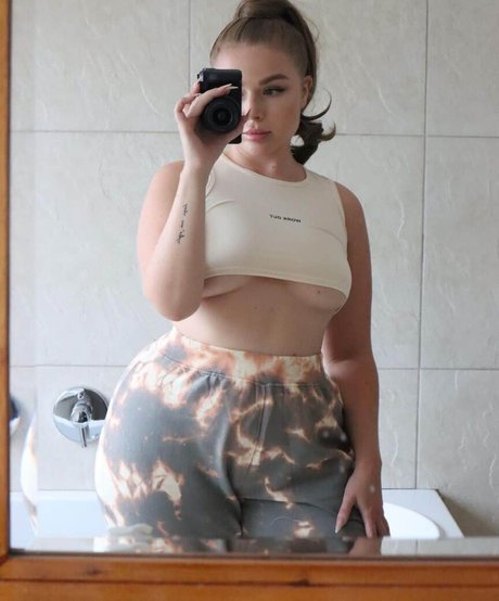 Emmahaggstrom star erotic archive