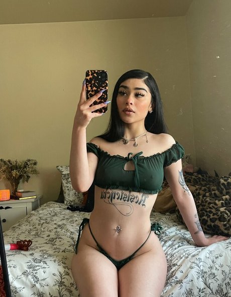 Tenderlust pretty pornstar picture