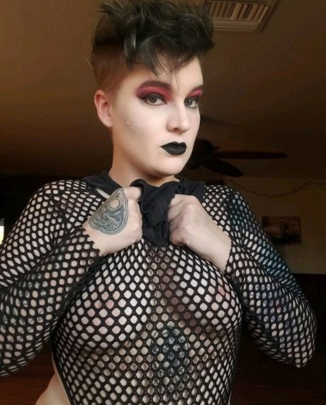 Twin Skeletons adult actress pic