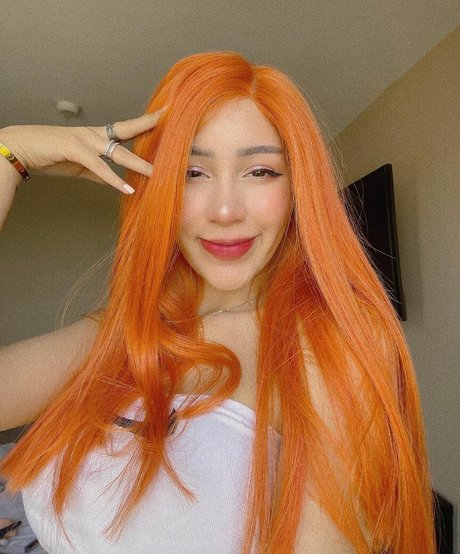 Danna Silva model hd photo