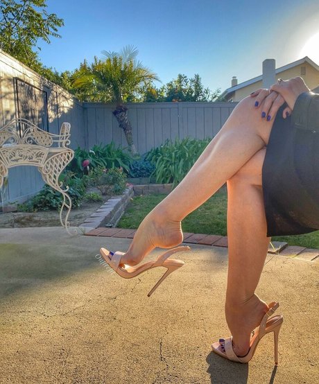 onfirefit pornstar sexy photos