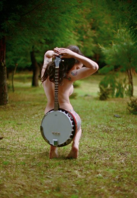 Laytar pornstar exclusive image