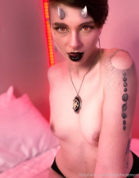 Birdiethedemon star nudes picture