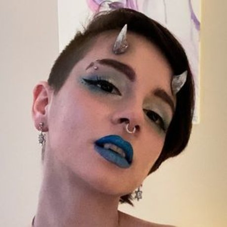 Birdiethedemon pornstar image