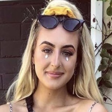 Kellykoopman beautiful actress pictures