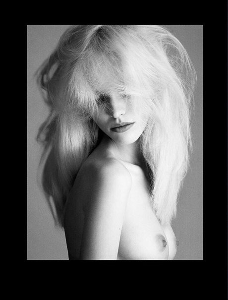 Sasha Luss pornstar top pic