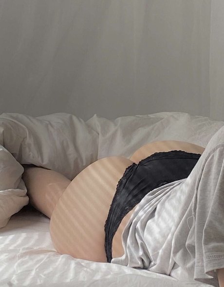 beauty teen onlyfans free nude photos