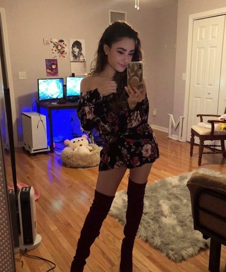 Melipastel pornographic star pics