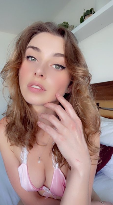 yukihoneysweet pornographic actress image