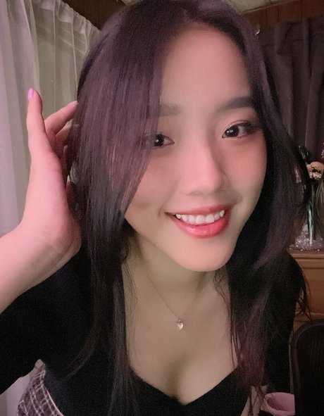 Juwiatv nice actress image