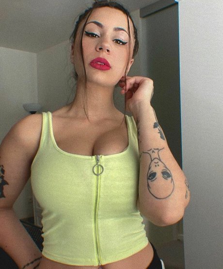 Vereunka model naked photos