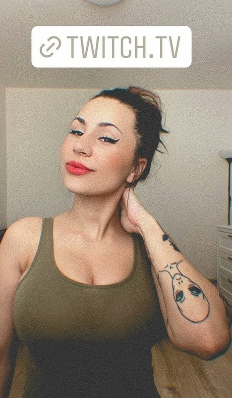 Vereunka pornographic actress pic