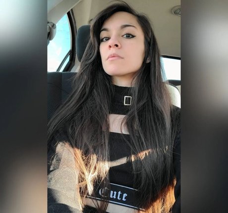 MaryMaybe star pornographic gallery