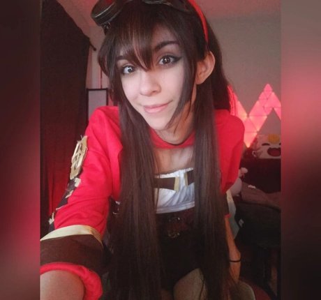 MaryMaybe hd star pictures