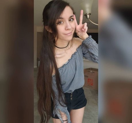 MaryMaybe exclusive star image