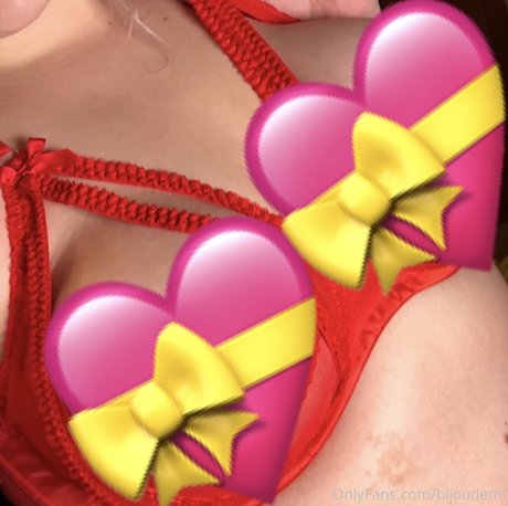 Bijou Demi star nude image