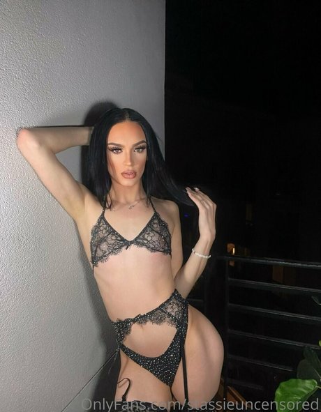 Anastsia Huff sex actress galleries