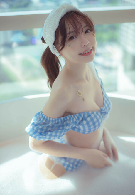 Angie0 0 pretty star img