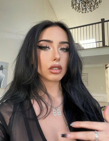 abbiibbyy naked actress picture