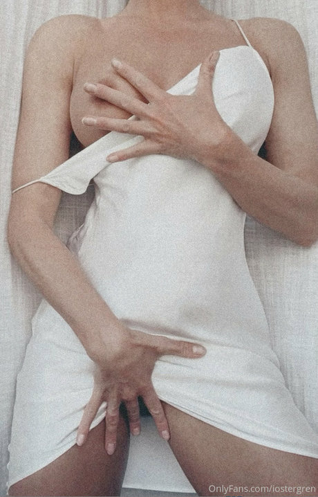 La Ostergren model nude archive