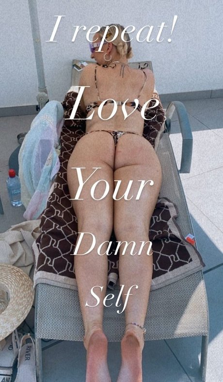 Helen Scott xxx actress photos