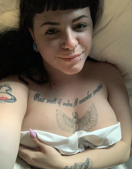 BettiesPaige hot pornstar archive