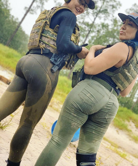 Jade Struck pornstar erotic gallery