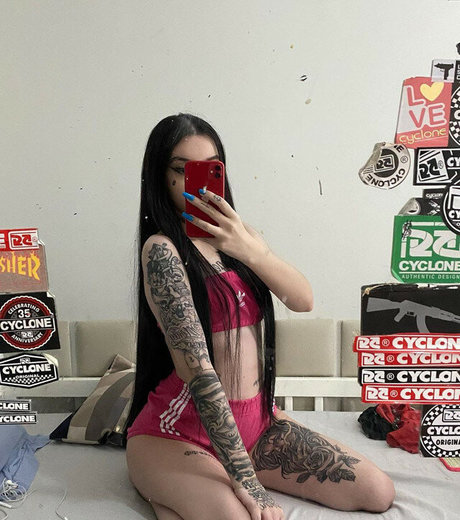 Clarapixys model art pictures