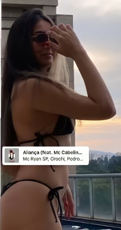 Thami Ferrara adult model galleries