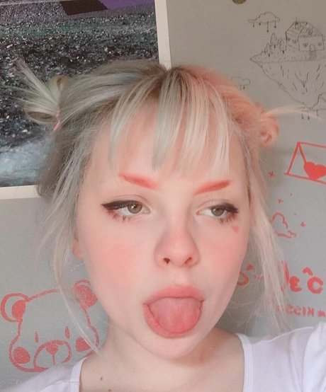 Babibunni pornographic model pics