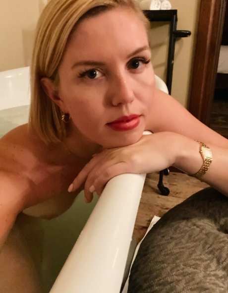 Vivienne Cole art pornstar archive