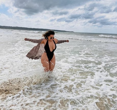 SheIsSpunky high quality actress images