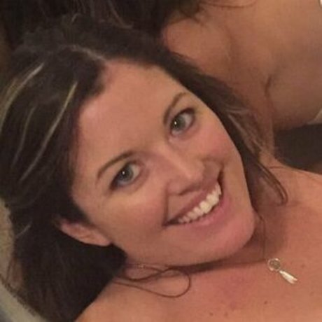 Winnie Cooper nude actress archive