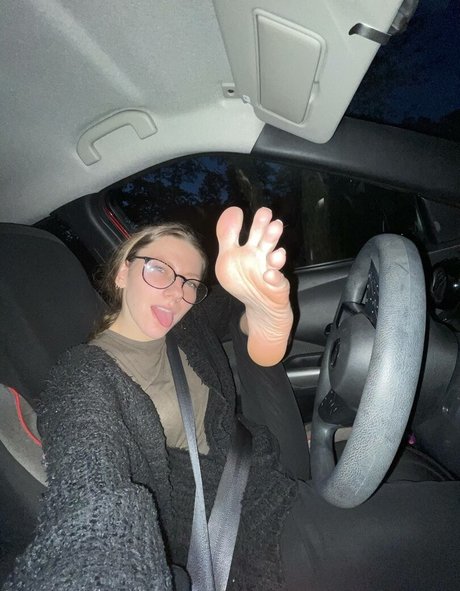 Goddesslexi erotic star photos