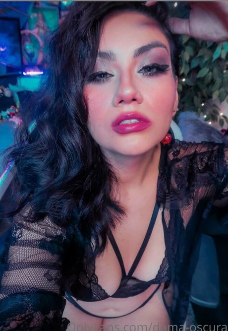 Dama Oscura star exclusive img