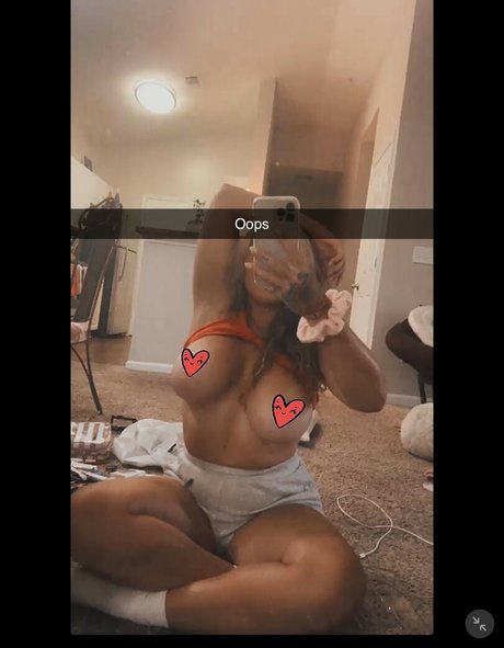 Maggielifts xxx model pics