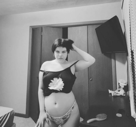 Croline Cpelri star porn pictures