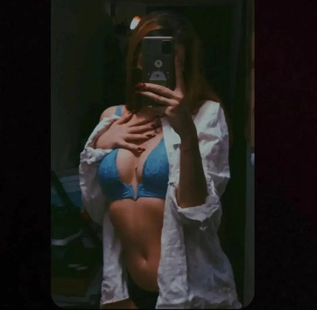 ili ncandreea0 pretty pornstar images