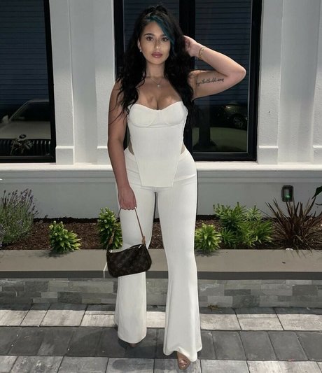 captainthicky star naked galleries