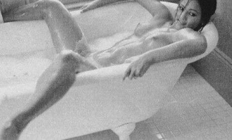 Suzana Alves star archive