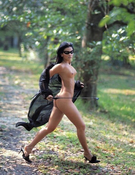 Suzana Alves pretty model pictures